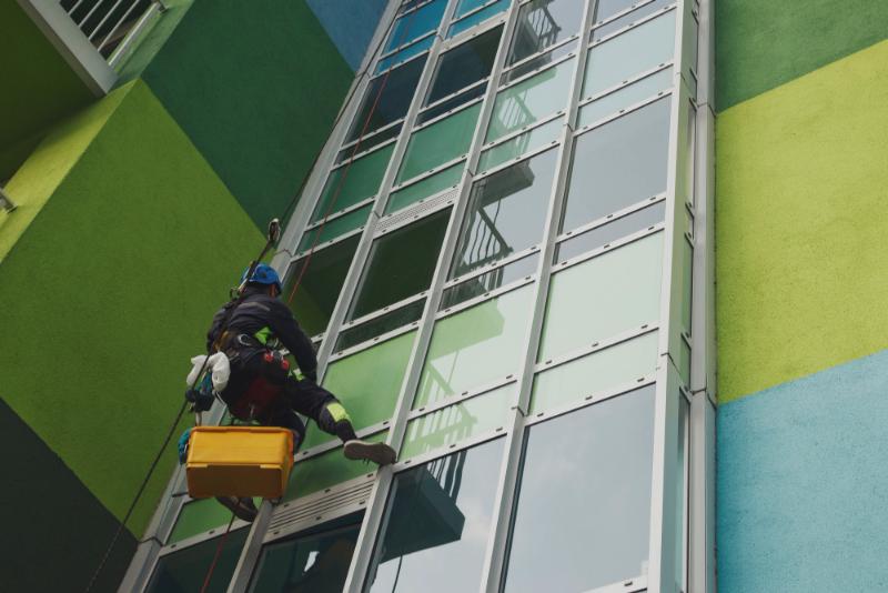 Commercial Window Spraying